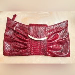 EXPRESS EVENING CLUTCH